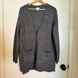 Old Navy Cardigan Size M